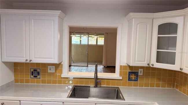Building Photo - 406 NW 68th Ave