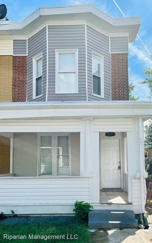 4 br, 2 bath House 533 Richwood Avenue House Rental in Baltimore