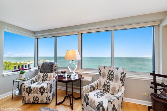 Foto del edificio - 1440 N Lake Shore Dr