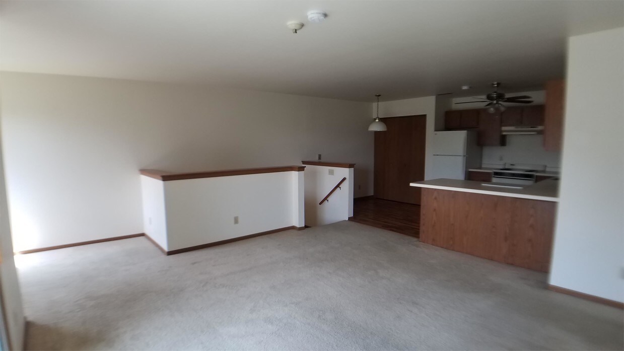 Primary Photo - W168-S7604 Gregory Dr