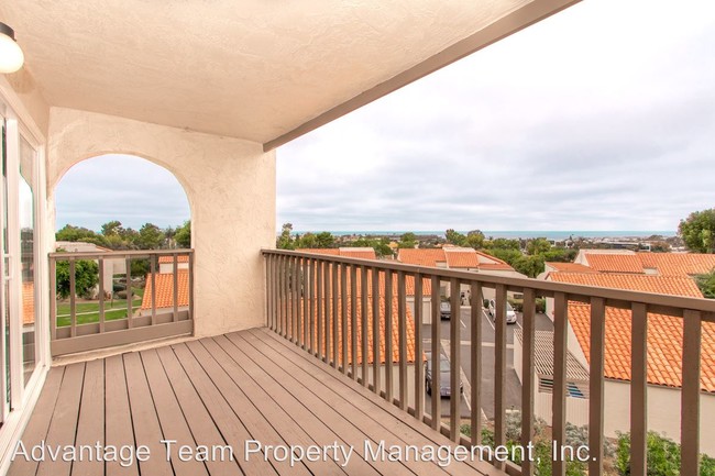 Building Photo - 6575 Paseo Del Norte