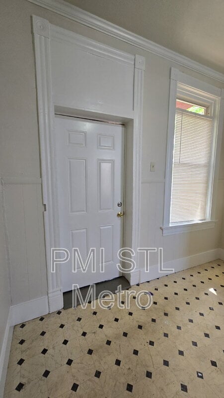 Building Photo - 2312 Texas Ave