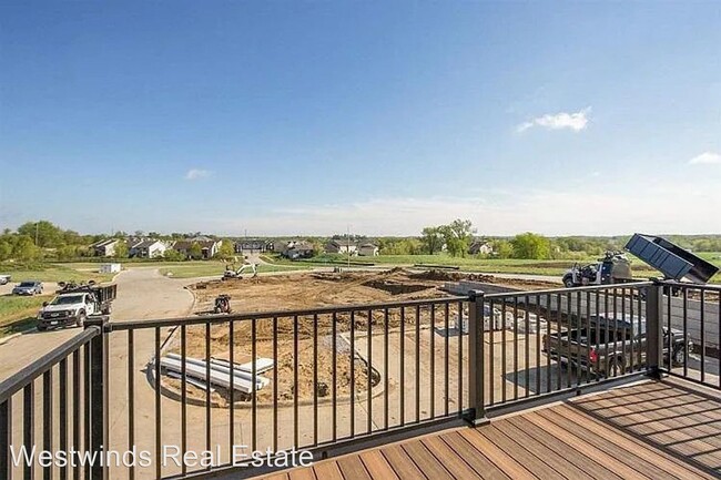 Building Photo - 3 br, 2.5 bath House - 1810 Bernardy Drive