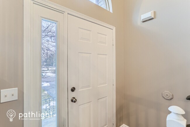 Building Photo - 1406 Teakwood Lane, Crystal Lake, IL, 60014