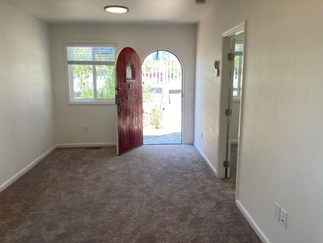 Foto del edificio - Great Two Bedroom House in Seaside