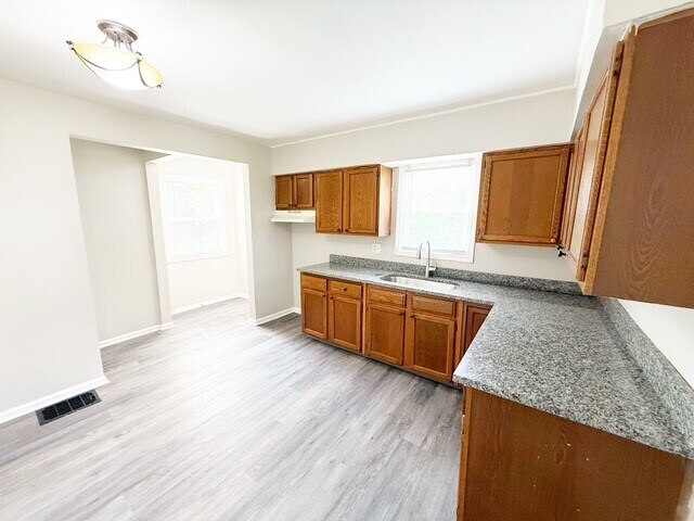 Foto del edificio - 3635 N Gale St
