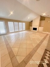 Building Photo - 20326 Spoonwood Dr