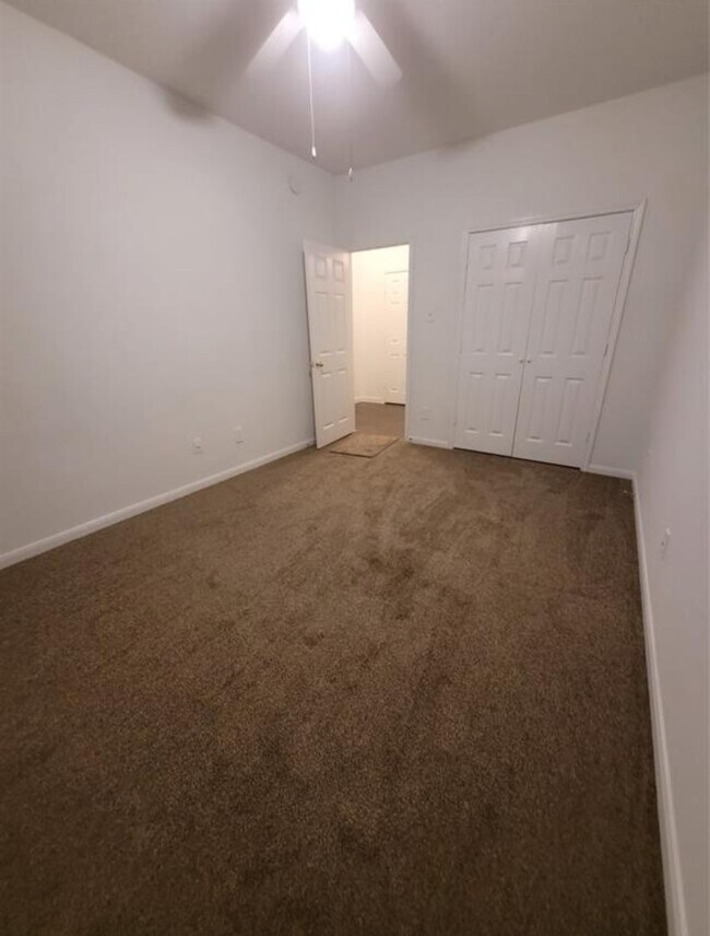 Building Photo - 10127 Twila Springs Ct