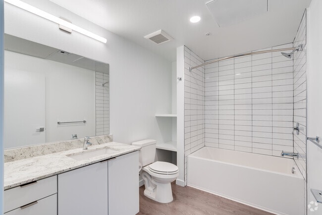 2BR, 2BA - 1,134SF - Airo at South Bay