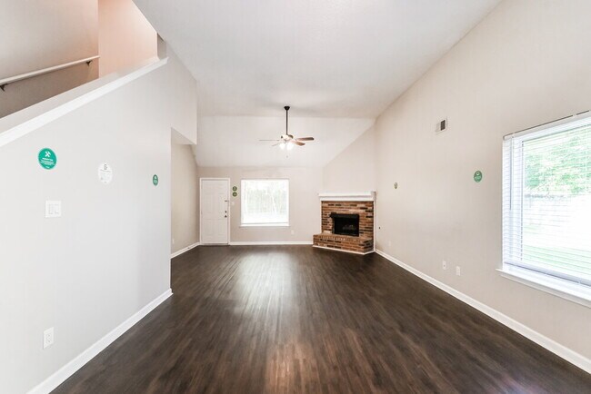 Foto del edificio - 277 Gaslight Cove