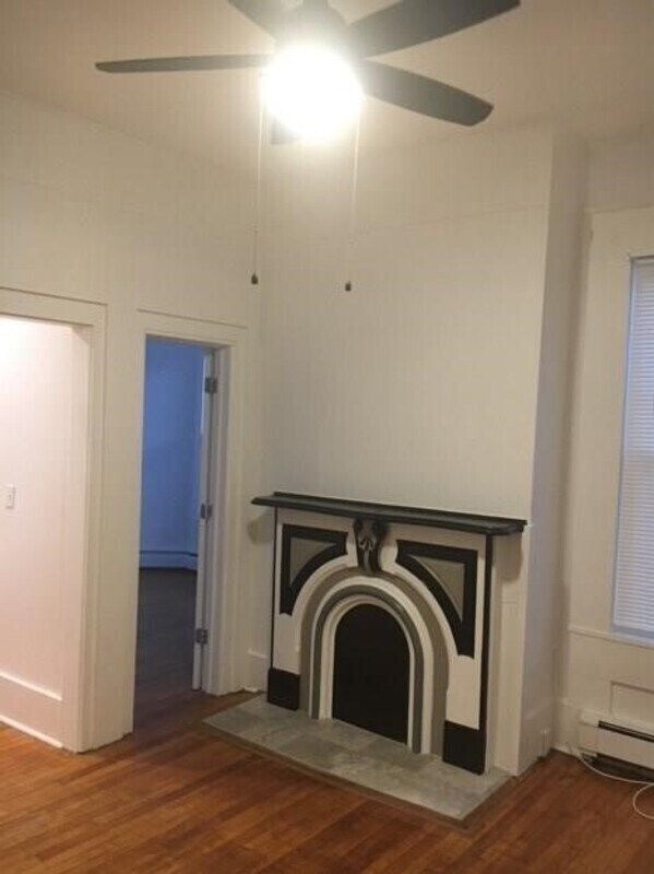 Building Photo - 111 River Ave