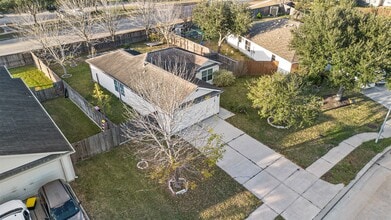 Building Photo - 4106 Falling Trace Ln