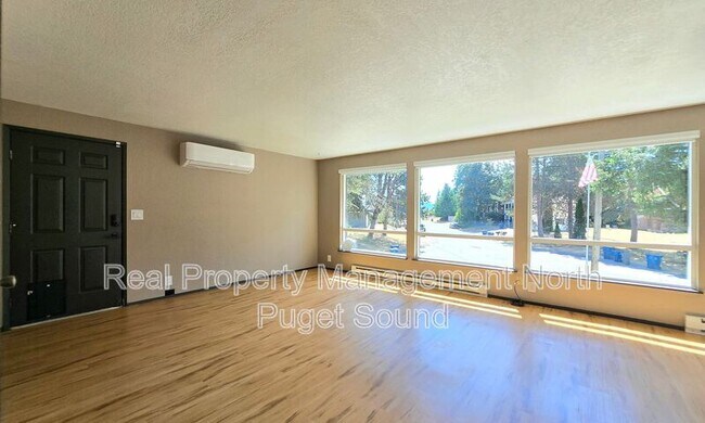Building Photo - 14905 212th Dr SE