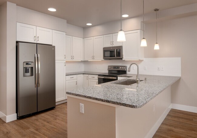 Foto del edificio - 1 Bed Luxury Apartment in Old Sawmill District - Missoula, MT