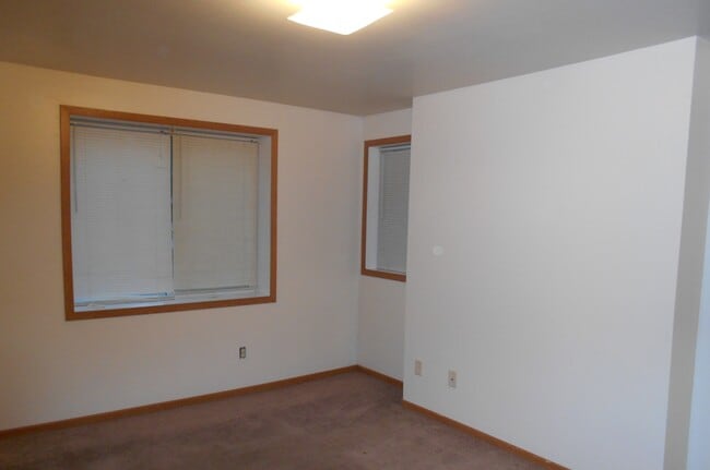 Building Photo - 2016 Clay St