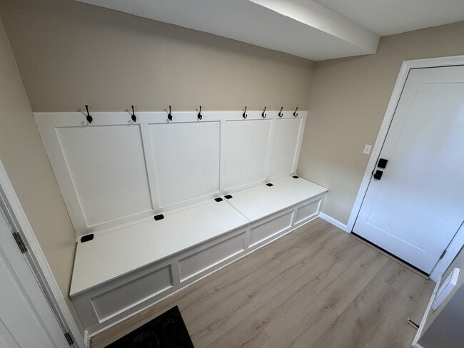 Building Photo - 25 Franklin St