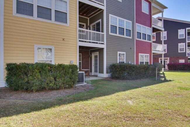 Building Photo - 9306 Sweetbay Court