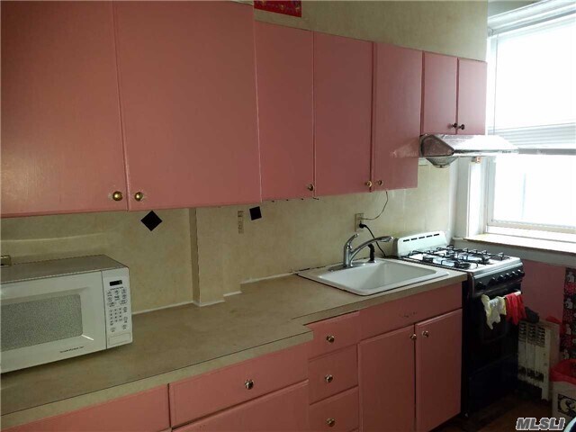 Foto del edificio - 105-14 90th St