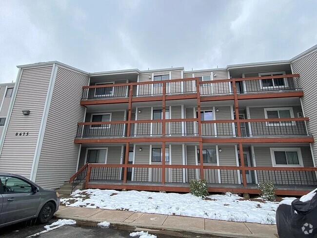 Building Photo - 8675 Clay St