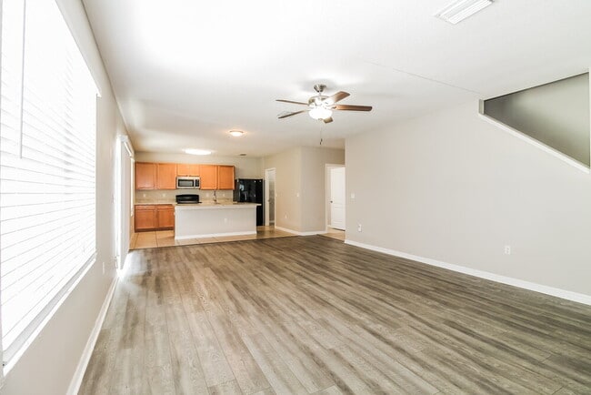 Foto del edificio - 14471 Finsbury Dr
