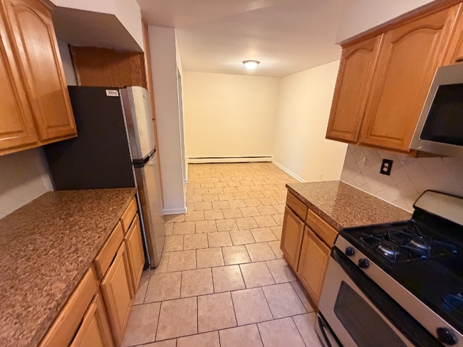 Photo - 1163 Havemeyer Ave Apartment