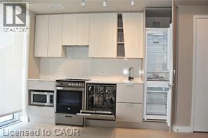 Photo du bâtiment - 3900 Confederation Pkwy