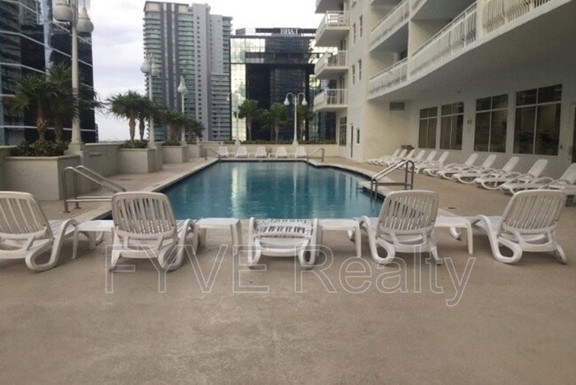 1200 Brickell Bay Dr Unit Apt 2305, Miami, FL 33131 - Condo for Rent in ...