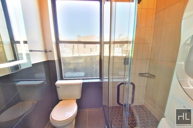 Building Photo - PRINCE ST.