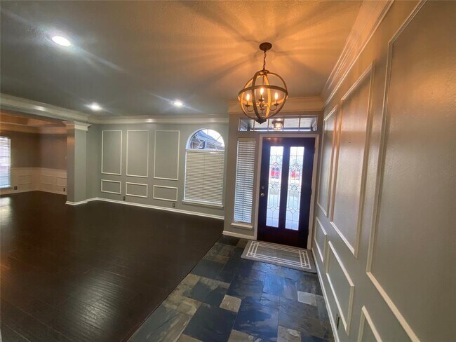 Foto del edificio - 10419 Millridge N Dr