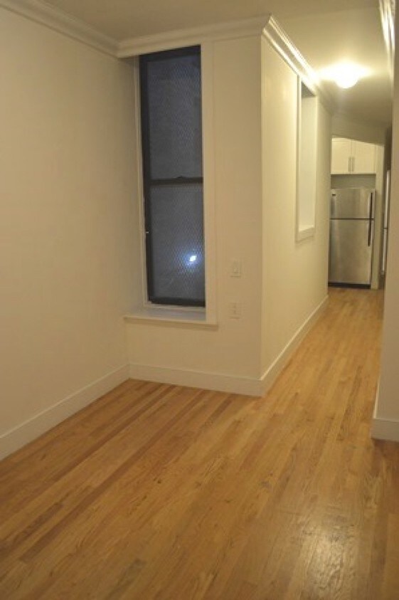 Foto del interior - 344 Manhattan Ave
