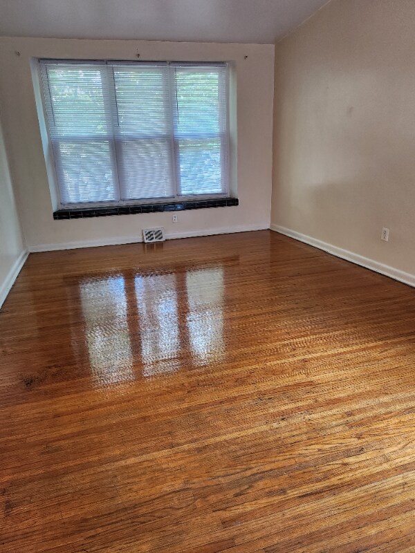 Building Photo - 7108 Stenton Ave
