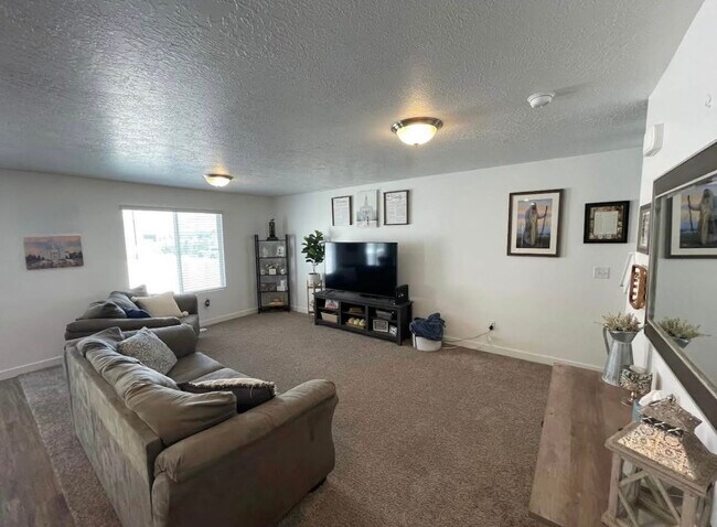Foto del edificio - 3586 W Cornfield Dr