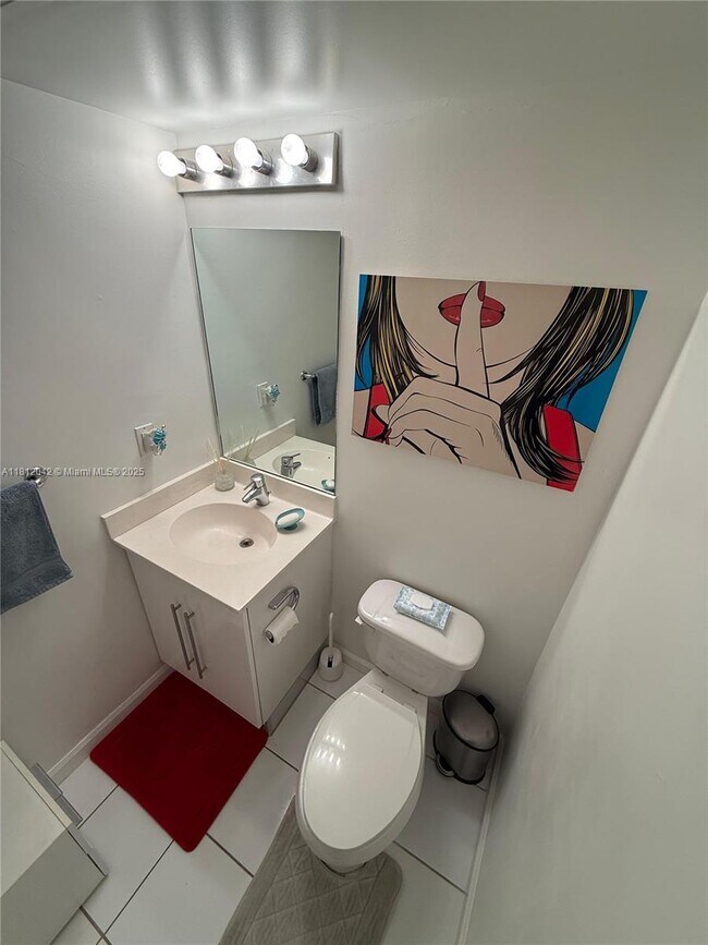 Foto del edificio - 3000 S Ocean Dr