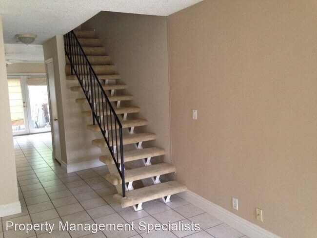 Foto del edificio - 2 br, 1.5 bath House - 3490 Highwood Ct #87