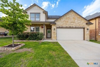 Building Photo - 8706 Hidden Oaks Dr