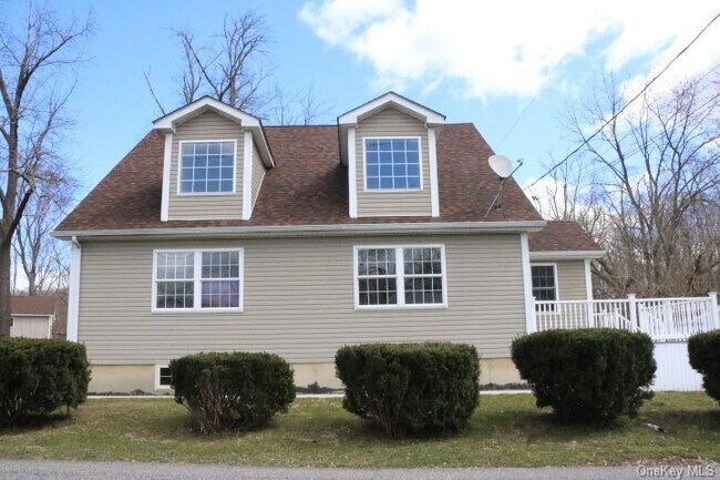 Foto del edificio - 268 Ulsterville Rd