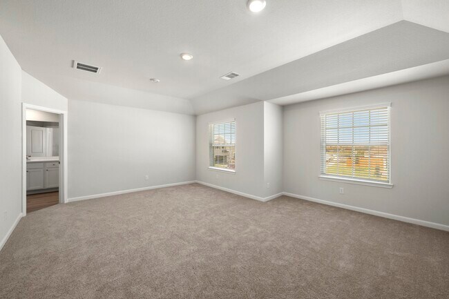 Building Photo - 6410 Summer Pass Dr