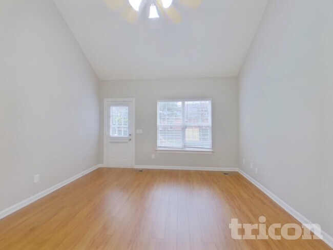 Foto del edificio - 1717 N Cove