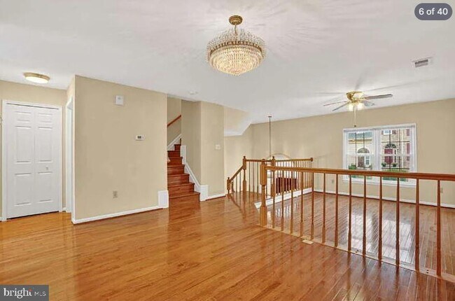 Foto del edificio - 7427 Salford Ct
