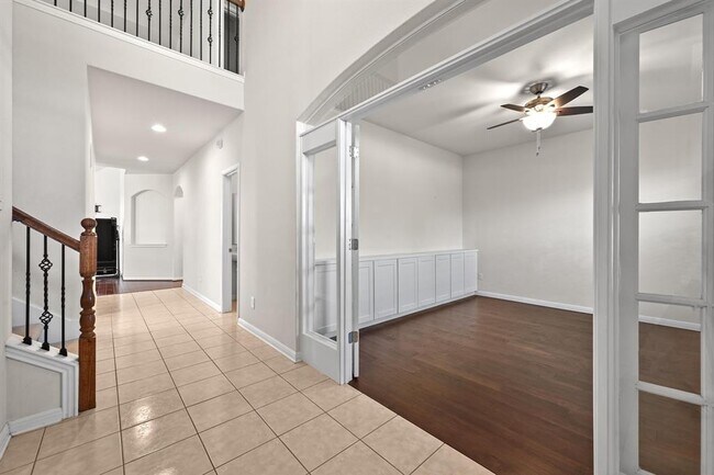 Building Photo - 191 Desert Rose Dr