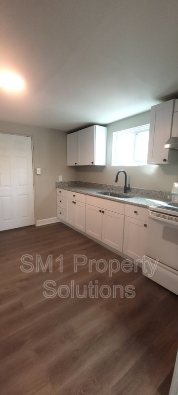 Building Photo - 1416 Furlough Ave