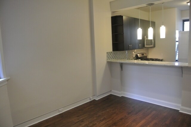 Foto del edificio - 615 W Armitage Ave