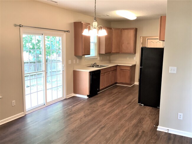 Building Photo - 2758 Windchase Dr