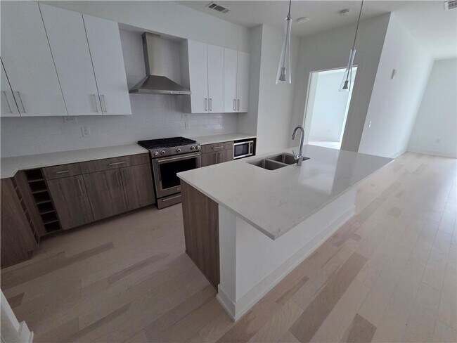 Foto del edificio - 775 Juniper St NE