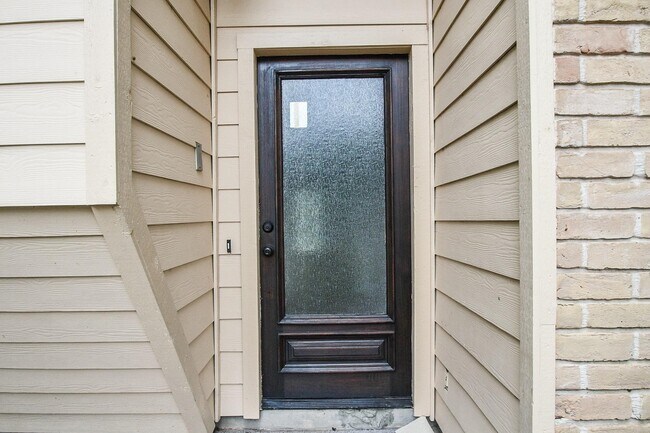 Foto del edificio - 10903 Shawnbrook Dr