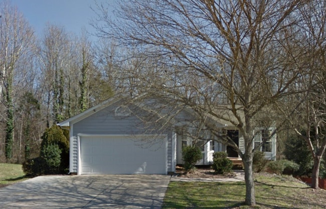 Building Photo - 10227 Ashley Farm Dr