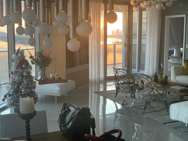 Foto del edificio - 3 br, 4 bath Condo - 488 NE 18th St Unit 1615