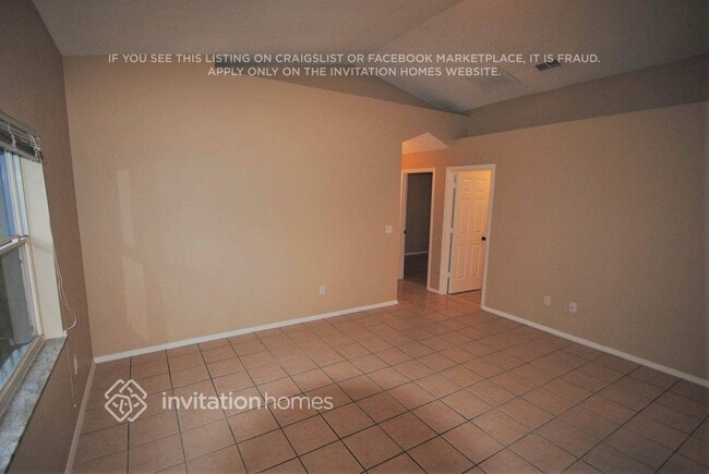 Building Photo - 352 Briar Bay Cir