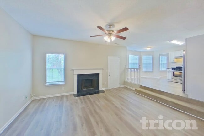 Building Photo - 842 Asbury Trail