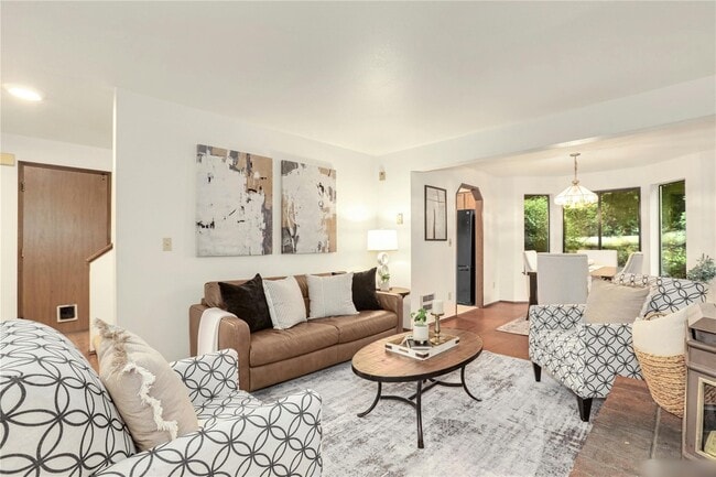 Foto del edificio - 17633 67th Pl W